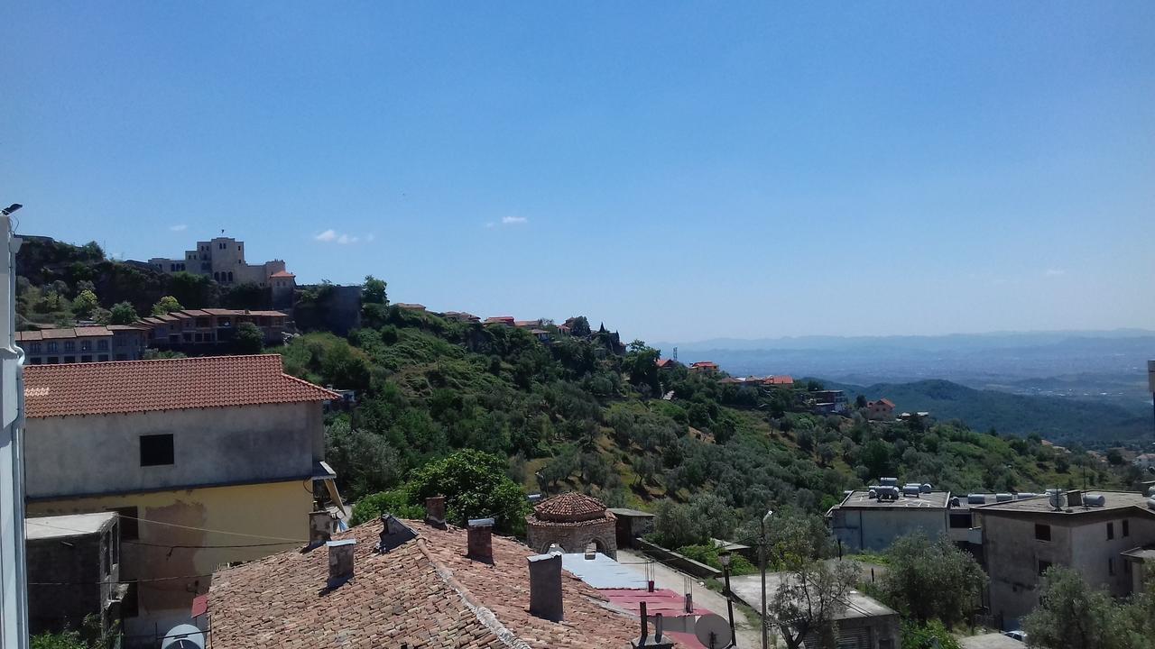 Kruja Hostel Extérieur photo