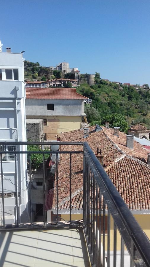 Kruja Hostel Extérieur photo