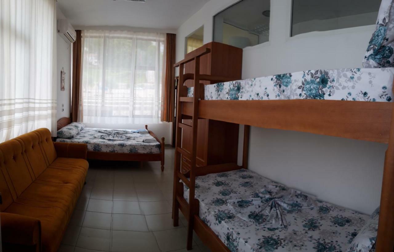 Kruja Hostel Chambre photo